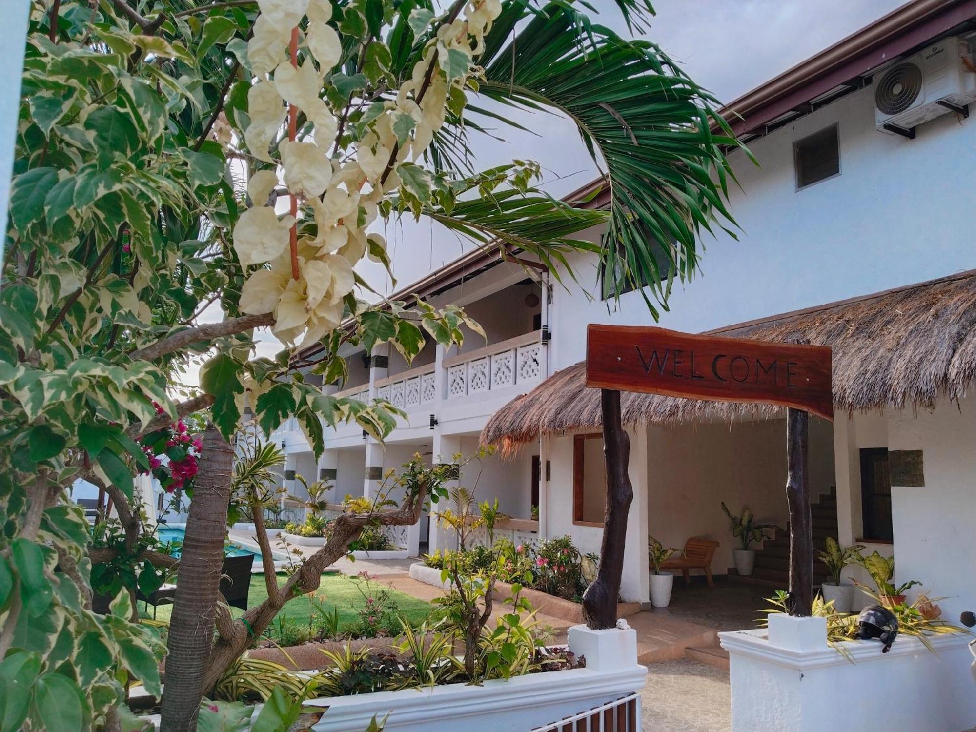 Alona Garden Suites Panglao Extérieur photo