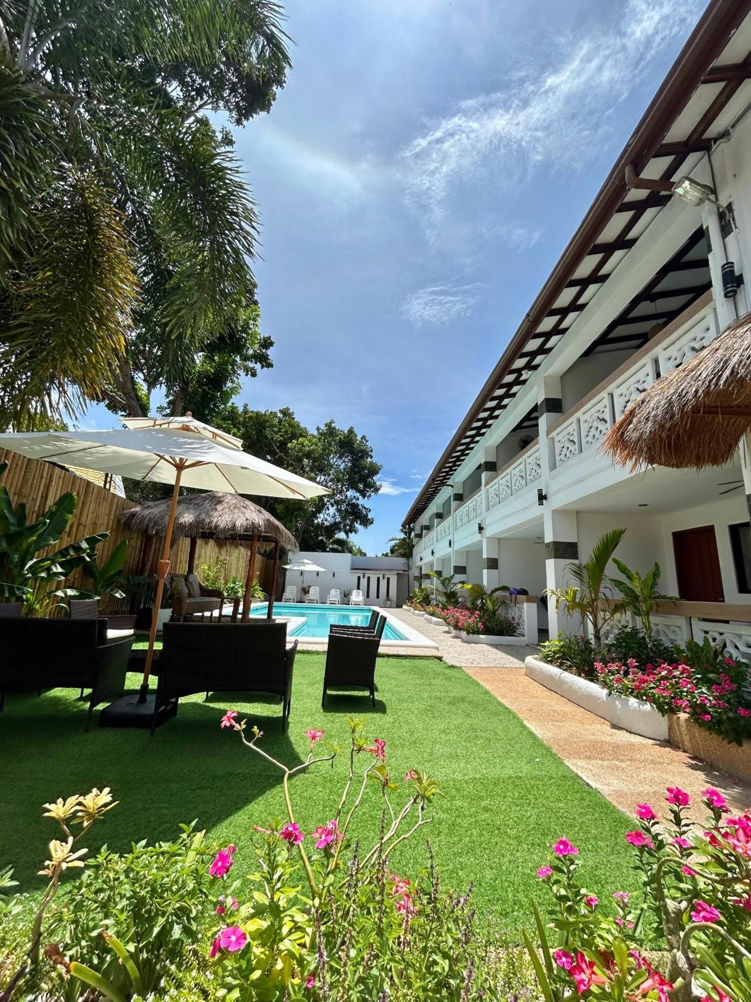 Alona Garden Suites Panglao Extérieur photo